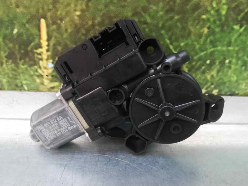 Recambio de motor elevalunas trasero derecho para volkswagen polo (6c1) advance bluemotion referencia OEM IAM 6R0959812AA  5 PIN