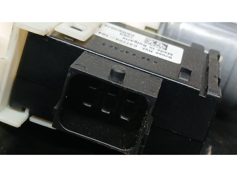 Recambio de elevalunas delantero derecho para jeep renegade sport fwd referencia OEM IAM 520651430 ELECTRICO 6 PINS C46786107