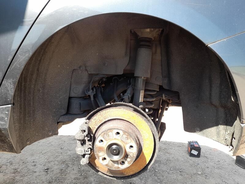 Recambio de plastico pase rueda tras. izq. para bmw 1 (f20) 118 d referencia OEM IAM 51717241857  