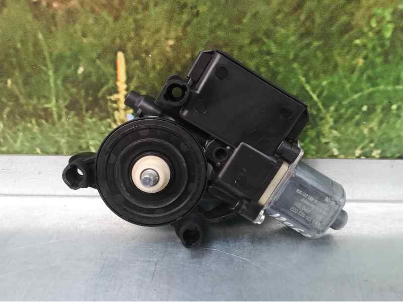 Recambio de motor elevalunas trasero derecho para volkswagen polo (6c1) advance bluemotion referencia OEM IAM 6R0959812AA  5 PIN