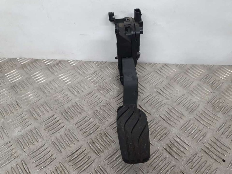 Recambio de potenciometro pedal para renault clio v zen referencia OEM IAM 180108467R 6PV01290203 