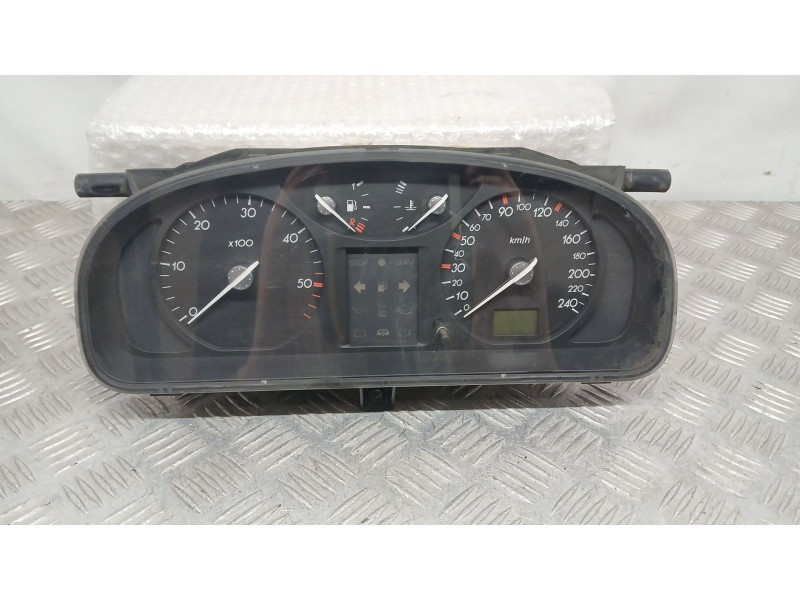 Recambio de cuadro instrumentos para renault laguna ii (bg0/1_) 1.9 dci (bg08, bg0g) referencia OEM IAM 8200218863  201018550077