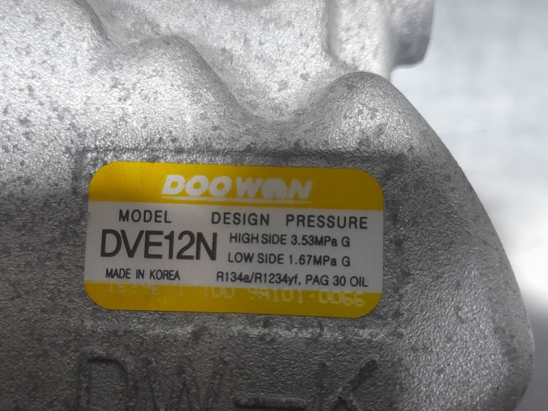Recambio de compresor aire acondicionado para kia stonic (yb) 1.0 t-gdi referencia OEM IAM 9A1010066 DOOWAN DVE12N