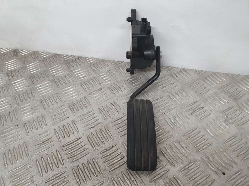 Recambio de potenciometro pedal para nissan nv250 kastenwagen l1h1 2,0t pro referencia OEM IAM 8200436878  