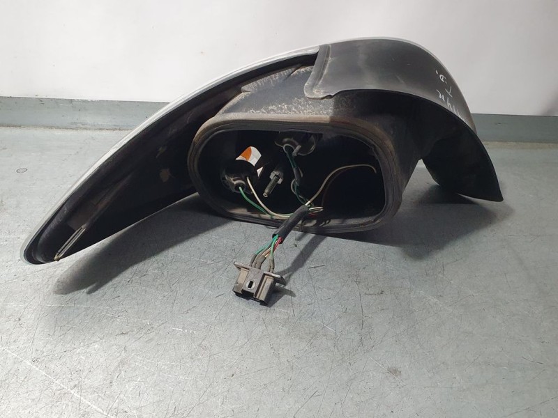 Recambio de piloto trasero derecho para peugeot 206 berlina xs referencia OEM IAM   TIPO LEXUS