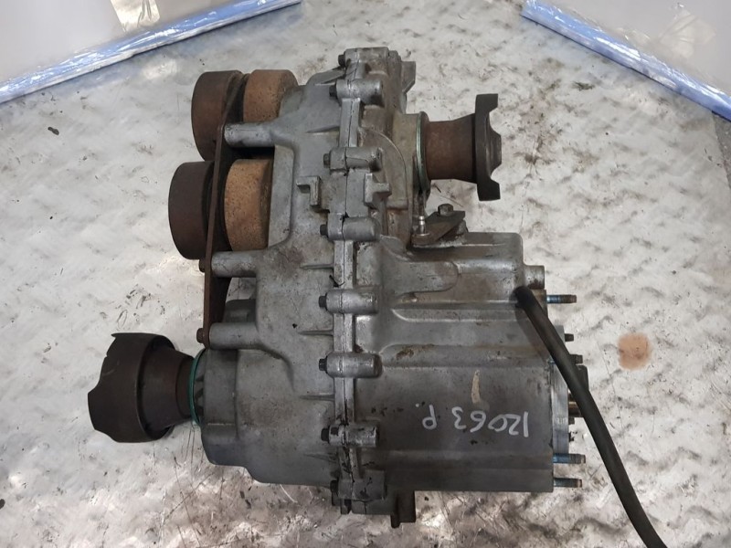 Recambio de caja transfer para jeep gr.cherokee (wj/wg) 3.1 td laredo referencia OEM IAM   