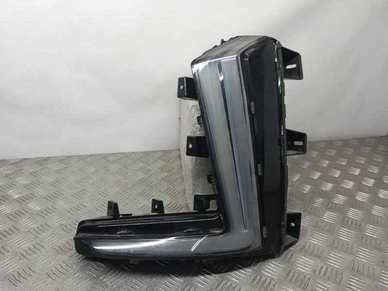 Recambio de piloto delantero izquierdo para ds 4 ii 1.2 12v puretech referencia OEM IAM 9815740780 01458501 HELLA