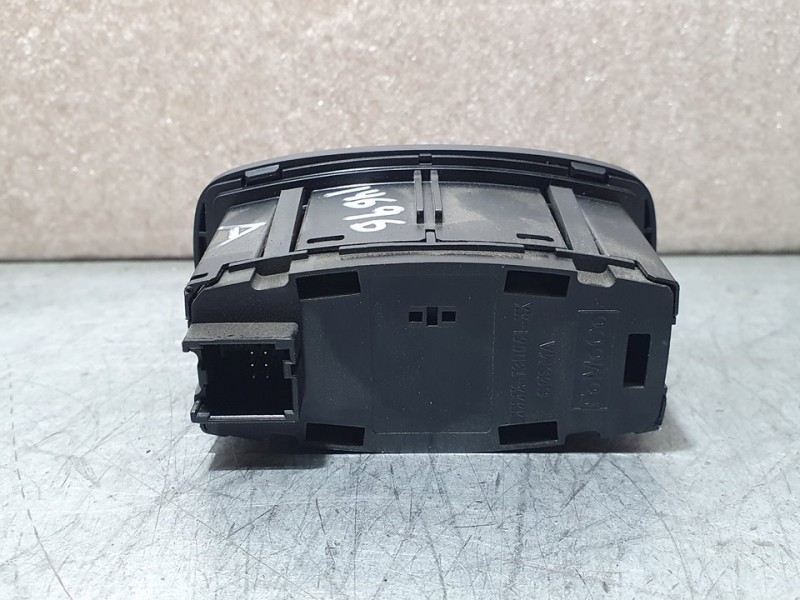 Recambio de mando luces para ford focus turnier active referencia OEM IAM 1050797300 H1BT13D061AE 