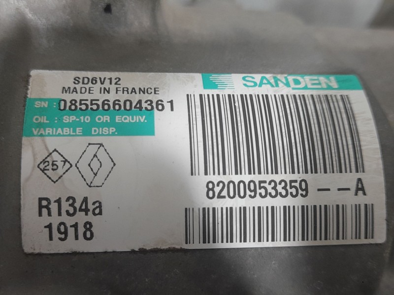Recambio de compresor aire acondicionado para renault clio iii (br0/1, cr0/1) 1.5 dci referencia OEM IAM 8200953359A 08556604361