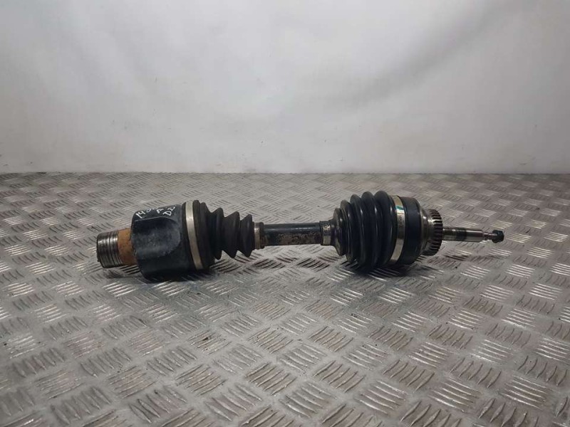 Recambio de transmision delantera derecha para ssangyong actyon sports xdi 4wd referencia OEM IAM 4130008101  