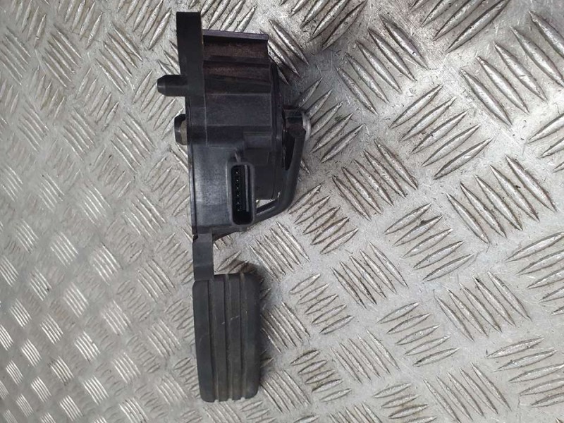 Recambio de potenciometro pedal para nissan nv250 kastenwagen l1h1 2,0t pro referencia OEM IAM 8200436878  