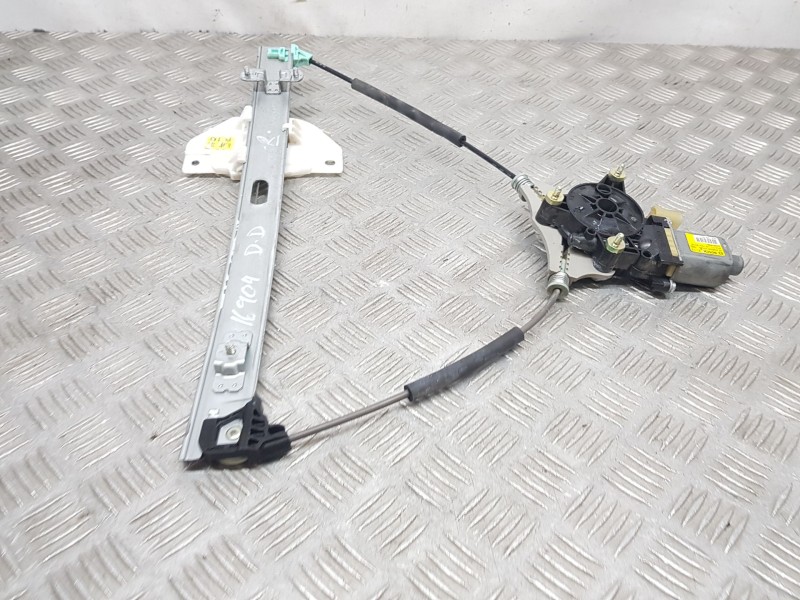 Recambio de elevalunas delantero derecho para kia stonic (yb) 1.0 t-gdi referencia OEM IAM 82402H8000 2 PINS 