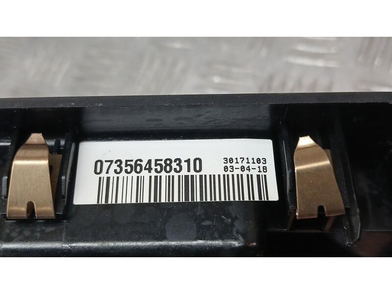 Recambio de mando elevalunas delantero derecho para jeep renegade sport fwd referencia OEM IAM 735603932  7356458310