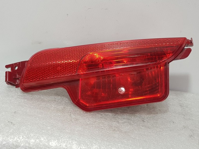 Recambio de piloto trasero izquierdo paragolpes para fiat nuova 500 (150) sport referencia OEM IAM 52008635  