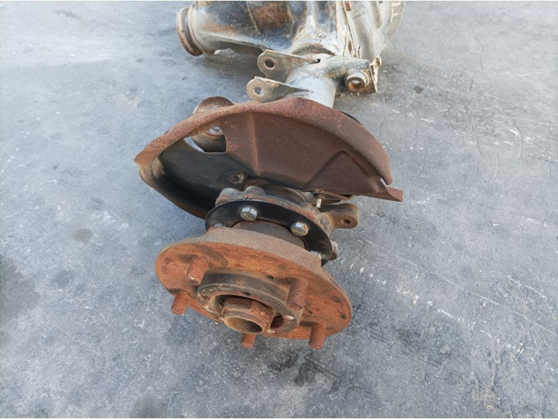 Recambio de puente trasero para land rover defender (ld) 2.5 td5 referencia OEM IAM C08HA004027  DISCO 5 TORN