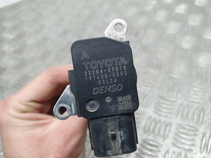 Recambio de caudalimetro para toyota yaris active referencia OEM IAM 2220437010 1974005080 DENSO
