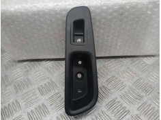 Recambio de mando elevalunas trasero derecho para jeep renegade sport fwd referencia OEM IAM 30170844  