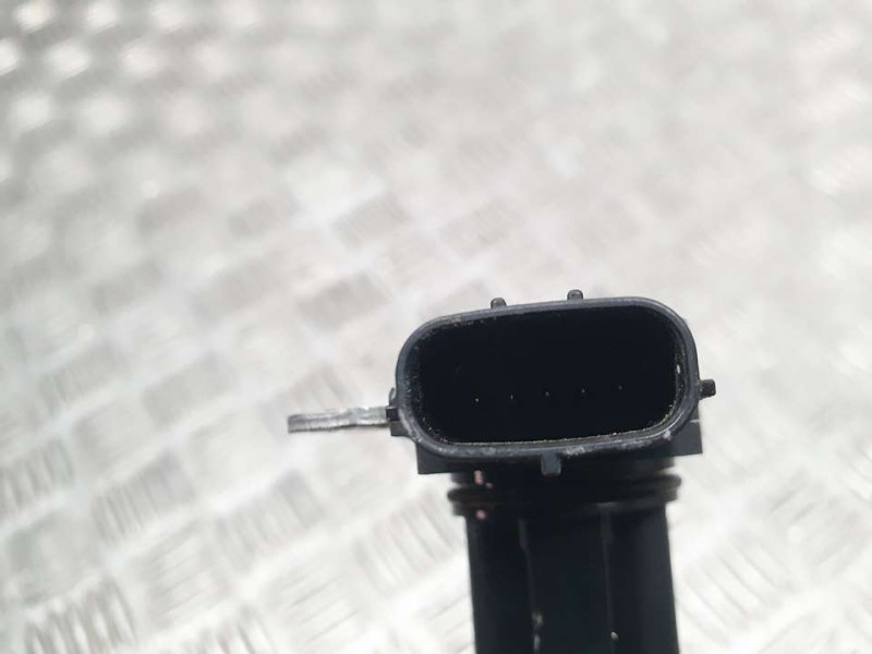 Recambio de caudalimetro para toyota yaris active referencia OEM IAM 2220437010 1974005080 DENSO