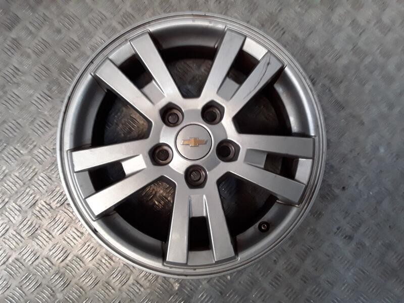Recambio de juego llantas aluminio para chevrolet orlando (j309) 2.0 d referencia OEM IAM 6.5X16 5 TORN ET41 ALUMINIO ROZADAS