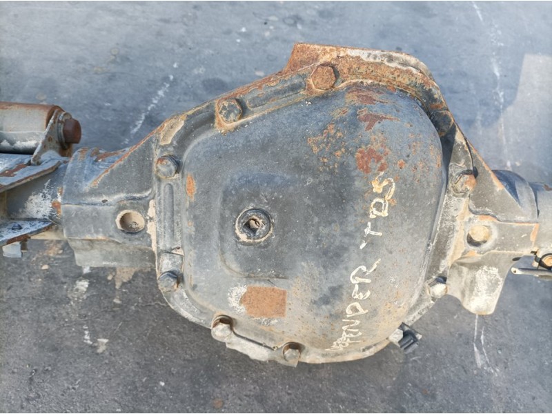 Recambio de puente trasero para land rover defender (ld) 2.5 td5 referencia OEM IAM C08HA004027  DISCO 5 TORN