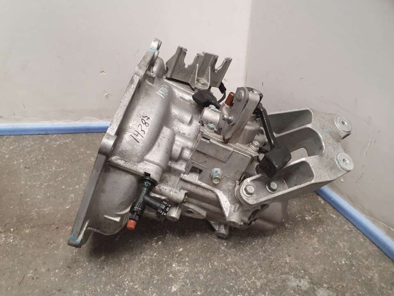 Recambio de caja cambios para opel karl edition referencia OEM IAM 25193045 631071594 5 VELOCIDADES