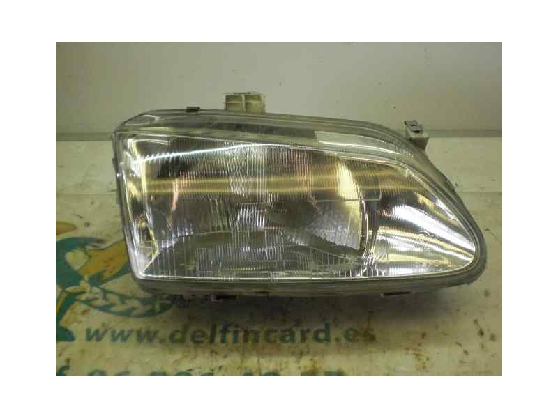 Recambio de faro derecho para renault megane i classic (la0) 1.9 dti alize referencia OEM IAM  1000002684320 