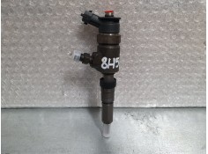Recambio de inyector para peugeot 206 berlina 1.4 hdi referencia OEM IAM 565889 0445110252 BOSCH