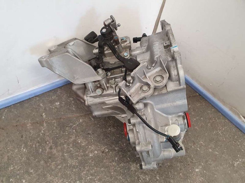 Recambio de caja cambios para opel karl edition referencia OEM IAM 25193045 631071594 5 VELOCIDADES