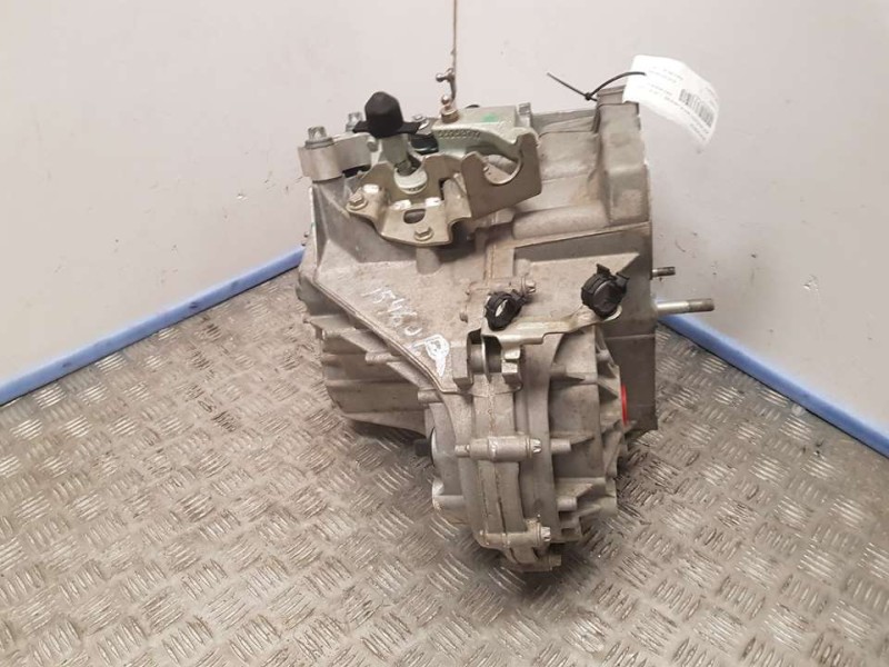 Recambio de caja cambios para jeep renegade dawn of justice 4x2 referencia OEM IAM 55269350 0934846 6 VELOCIDADES