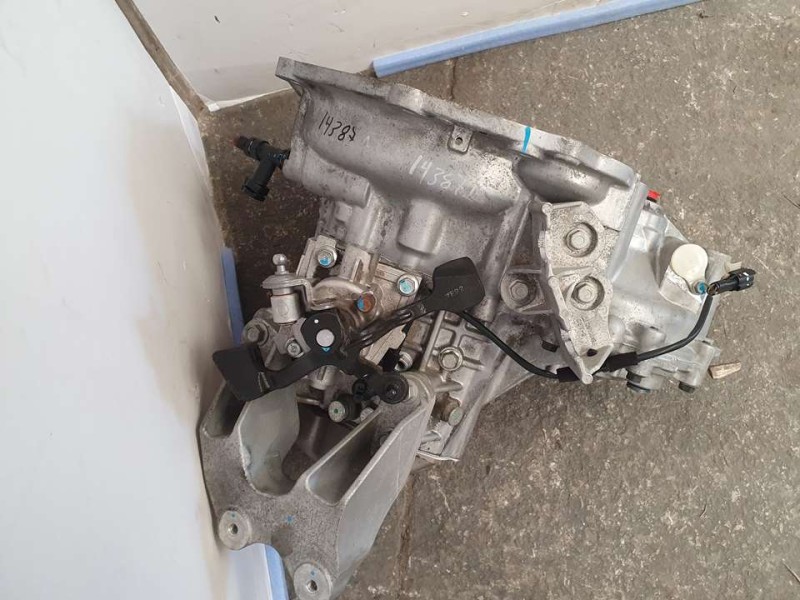 Recambio de caja cambios para opel karl edition referencia OEM IAM 25193045 631071594 5 VELOCIDADES