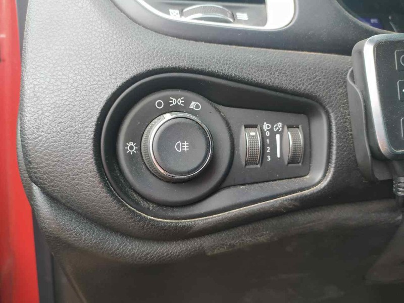 Recambio de mando luces para jeep renegade sport fwd referencia OEM IAM 735658313  