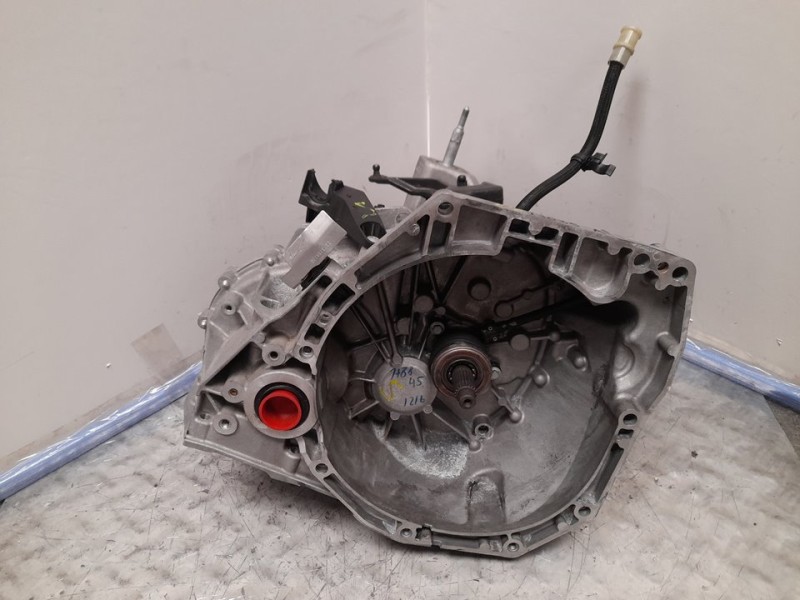 Recambio de caja cambios para renault megane iv berlina 5p life referencia OEM IAM TL4352 S050553 6VELOCIDADES