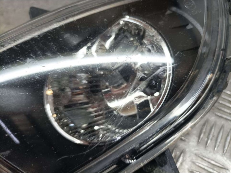Recambio de faro antiniebla izquierdo para hyundai i30 classic referencia OEM IAM 922012R500  ROZADO VER FOTOS