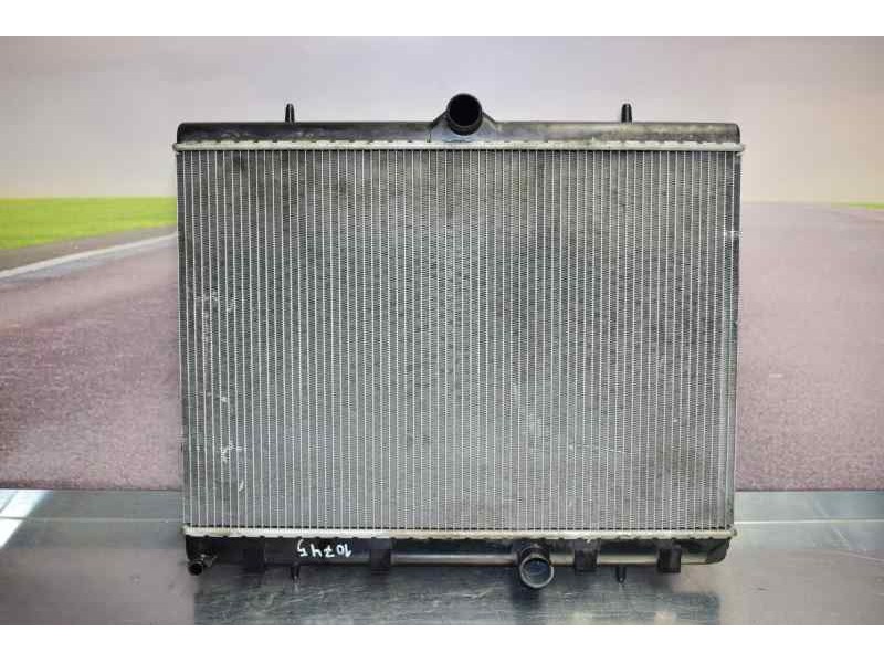 Recambio de radiador agua para citroën c4 picasso sx referencia OEM IAM 9682477580 B3700006 