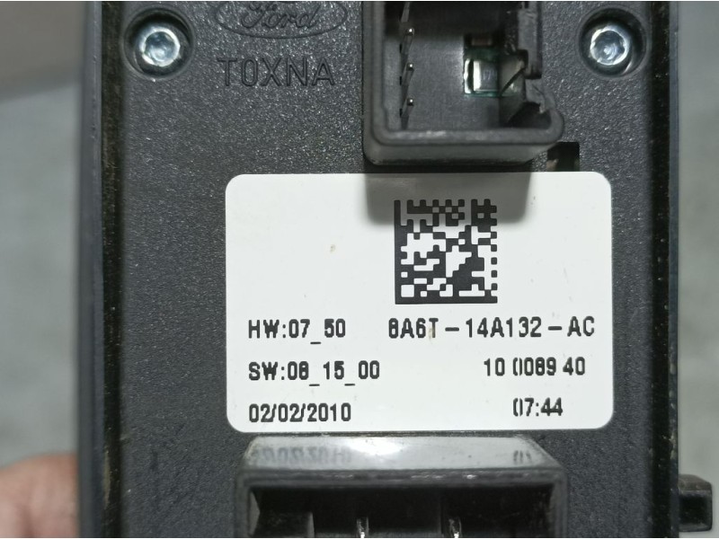 Recambio de mando elevalunas delantero izquierdo para ford fiesta (cb1) trend referencia OEM IAM 8A6T14A132AC  