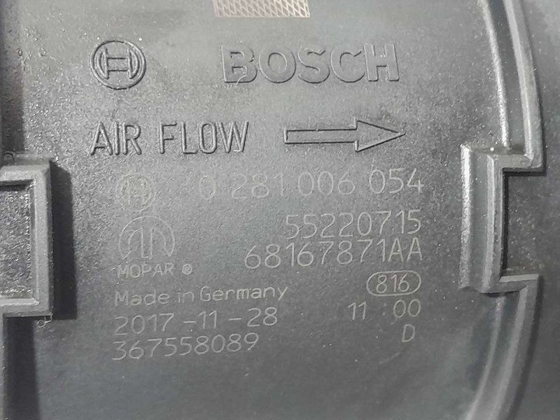 Recambio de caudalimetro para jeep renegade dawn of justice 4x2 referencia OEM IAM 55220715 0281006054 BOSCH