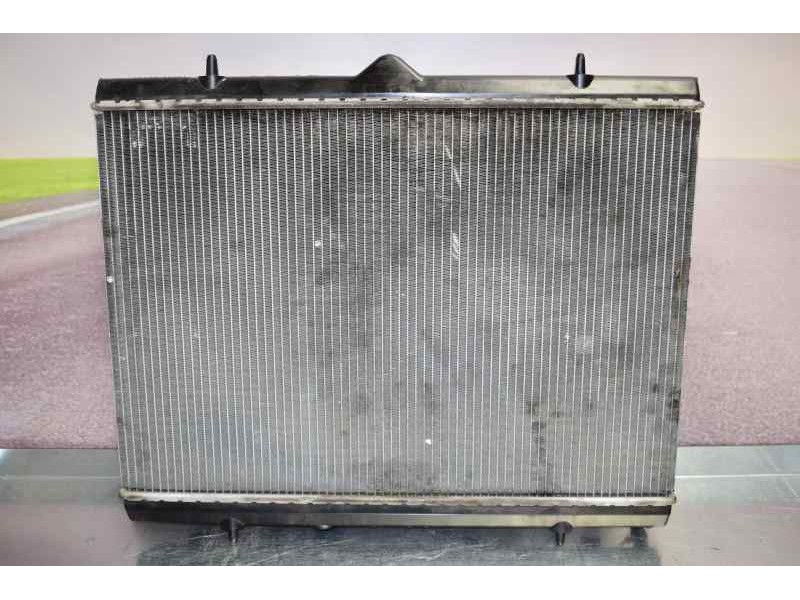 Recambio de radiador agua para citroën c4 picasso sx referencia OEM IAM 9682477580 B3700006 