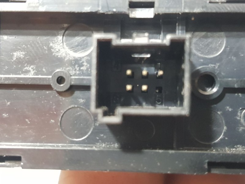 Recambio de warning para fiat nuova 500 (150) sport referencia OEM IAM   VALEO