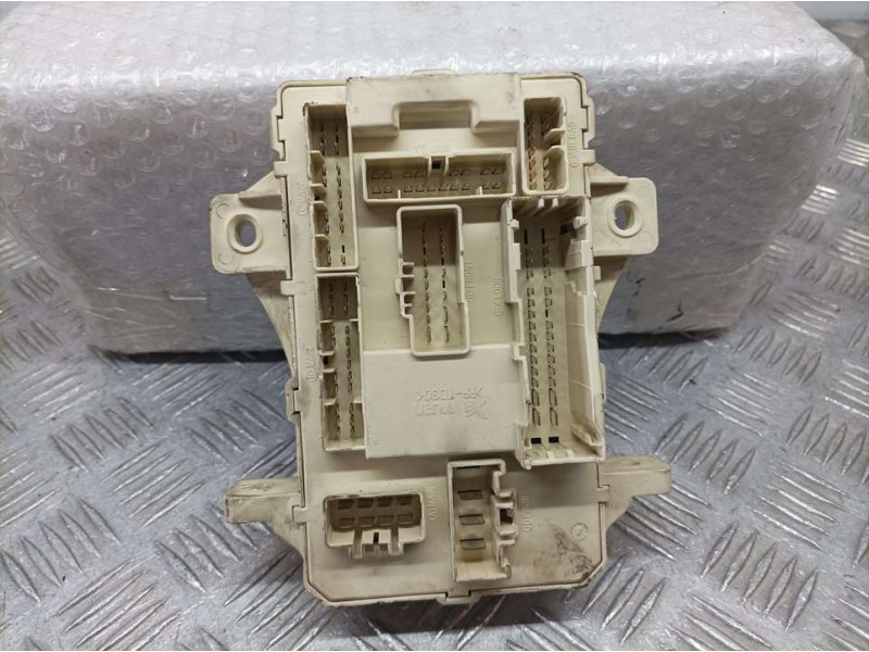 Recambio de caja reles / fusibles para hyundai i30 classic referencia OEM IAM 919501H510  