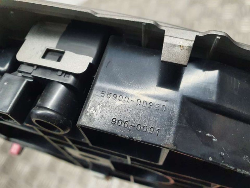 Recambio de mando climatizador para toyota yaris active referencia OEM IAM 559000D220 9060091 