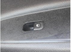 Recambio de mando elevalunas delantero derecho para kia stonic (yb) 1.0 t-gdi referencia OEM IAM 93576H8000  