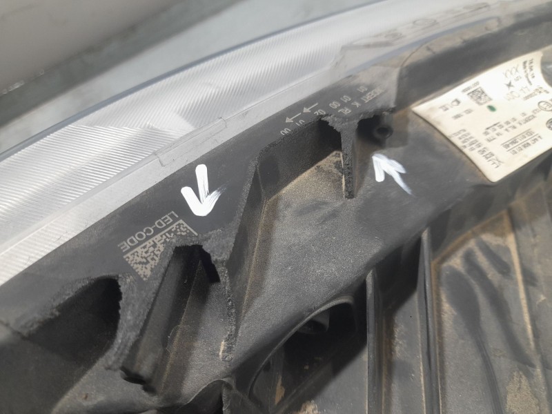 Recambio de faro izquierdo para mercedes-benz vito tourer (w447) 114 cdi / 114 bluetec 4-matic (447.701, 447.703,... referencia 