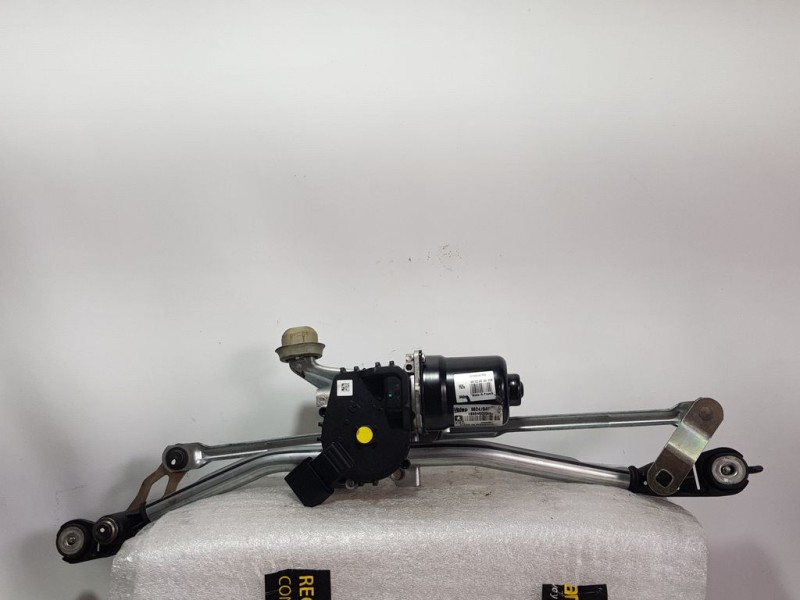 Recambio de motor limpia delantero para opel corsa f edition referencia OEM IAM W000096769 98247849 VALEO