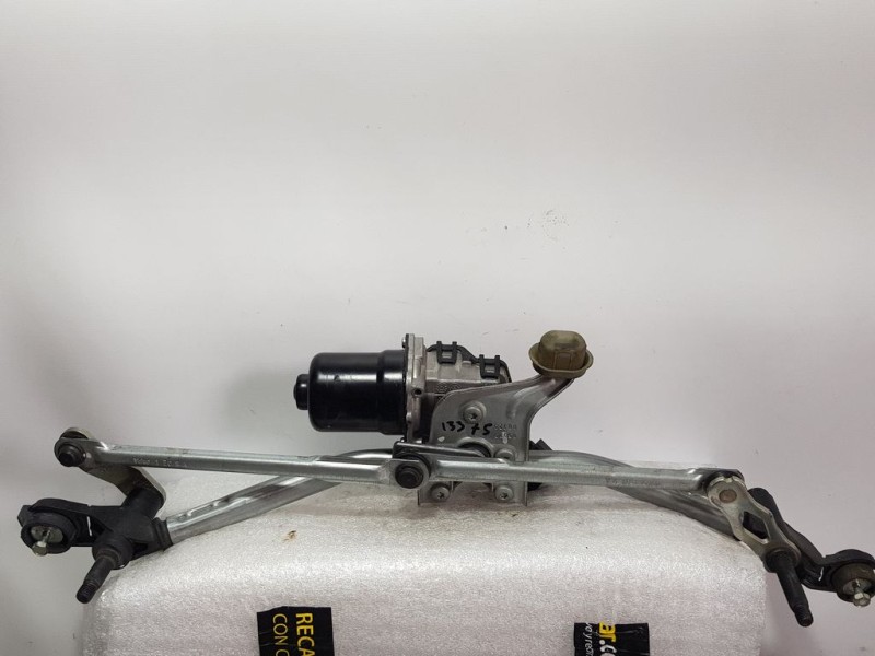 Recambio de motor limpia delantero para opel corsa f edition referencia OEM IAM W000096769 98247849 VALEO