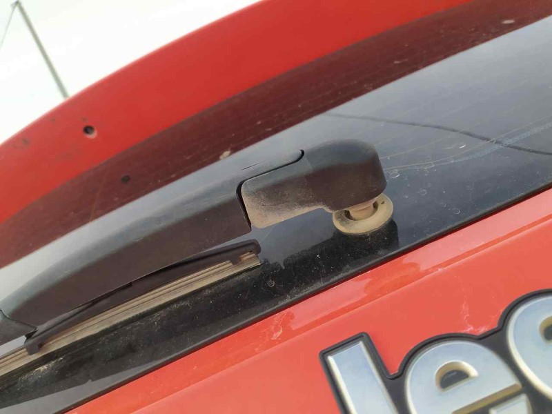 Recambio de motor limpia trasero para jeep renegade sport fwd referencia OEM IAM 51954336  