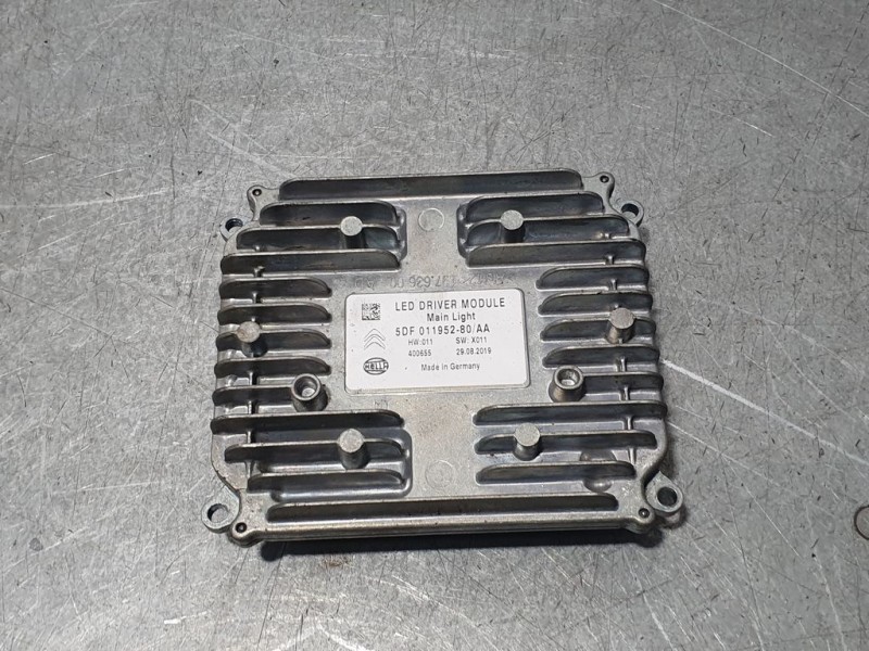 Recambio de centralita faro para citroën c5 aircross feel referencia OEM IAM 5DF01195280AA  HELLA