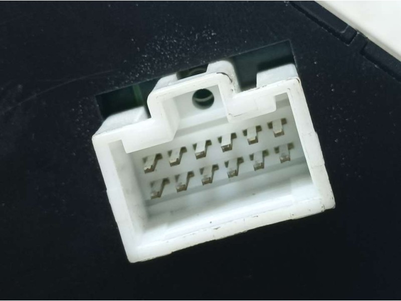 Recambio de modulo electronico para hyundai i30 classic referencia OEM IAM   PANTALLA AIRBAG PASAJEROS