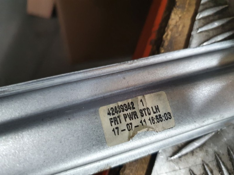 Recambio de elevalunas delantero izquierdo para opel karl edition referencia OEM IAM 42489342  