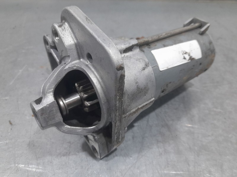 Recambio de motor arranque para renault clio iii (br0/1, cr0/1) 1.5 dci referencia OEM IAM 233003329R  