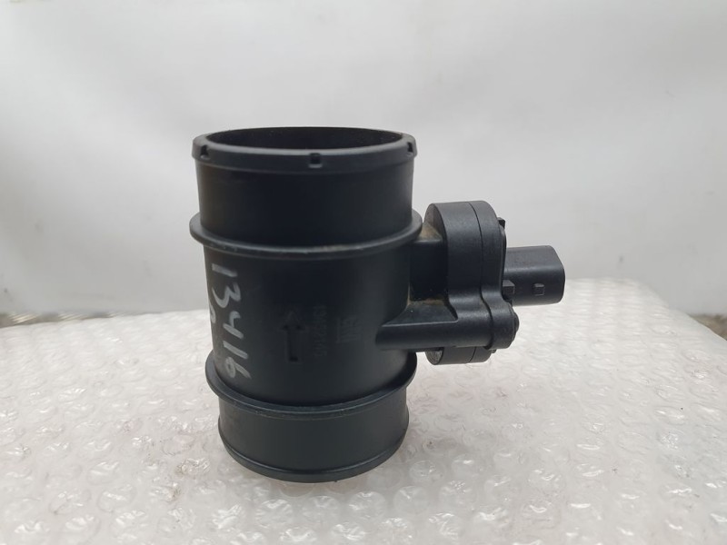 Recambio de caudalimetro para opel corsa e business referencia OEM IAM GM13452145  
